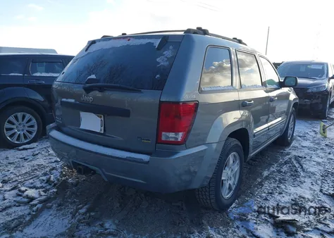 2007 Jeep Grand Cherokee Laredo z USA, uszkodzony, nr VIN 1J8HR48P37C587748